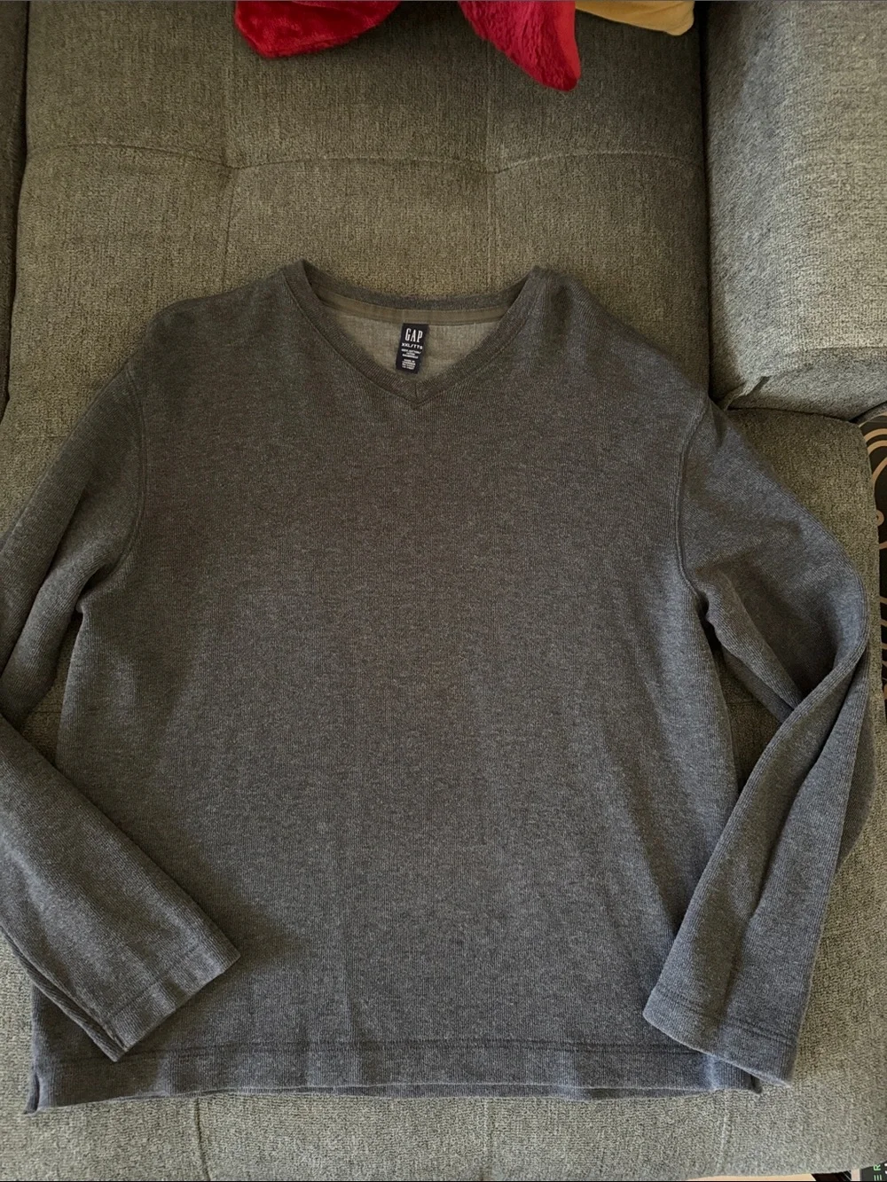GAP V-Neck Sweater
